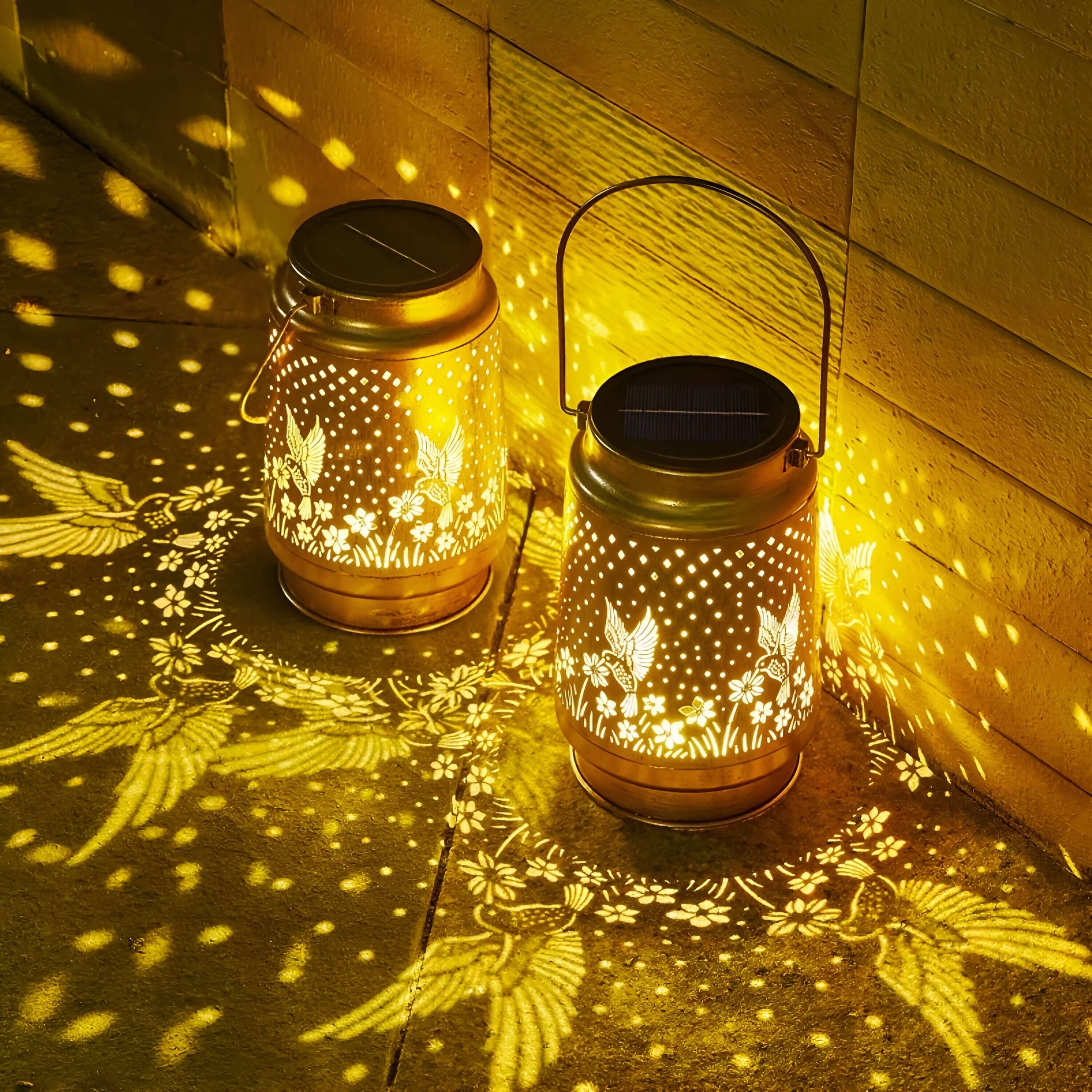 BrightGlow - Solcellsdriven LED-lampa med Färgskiftande Kolibri