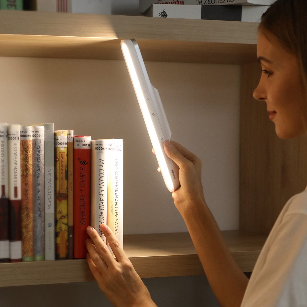 BrightHome - Trådlös Batteridriven LED Lampa med Justerbar Ljusstyrka och Magnetisk Montering
