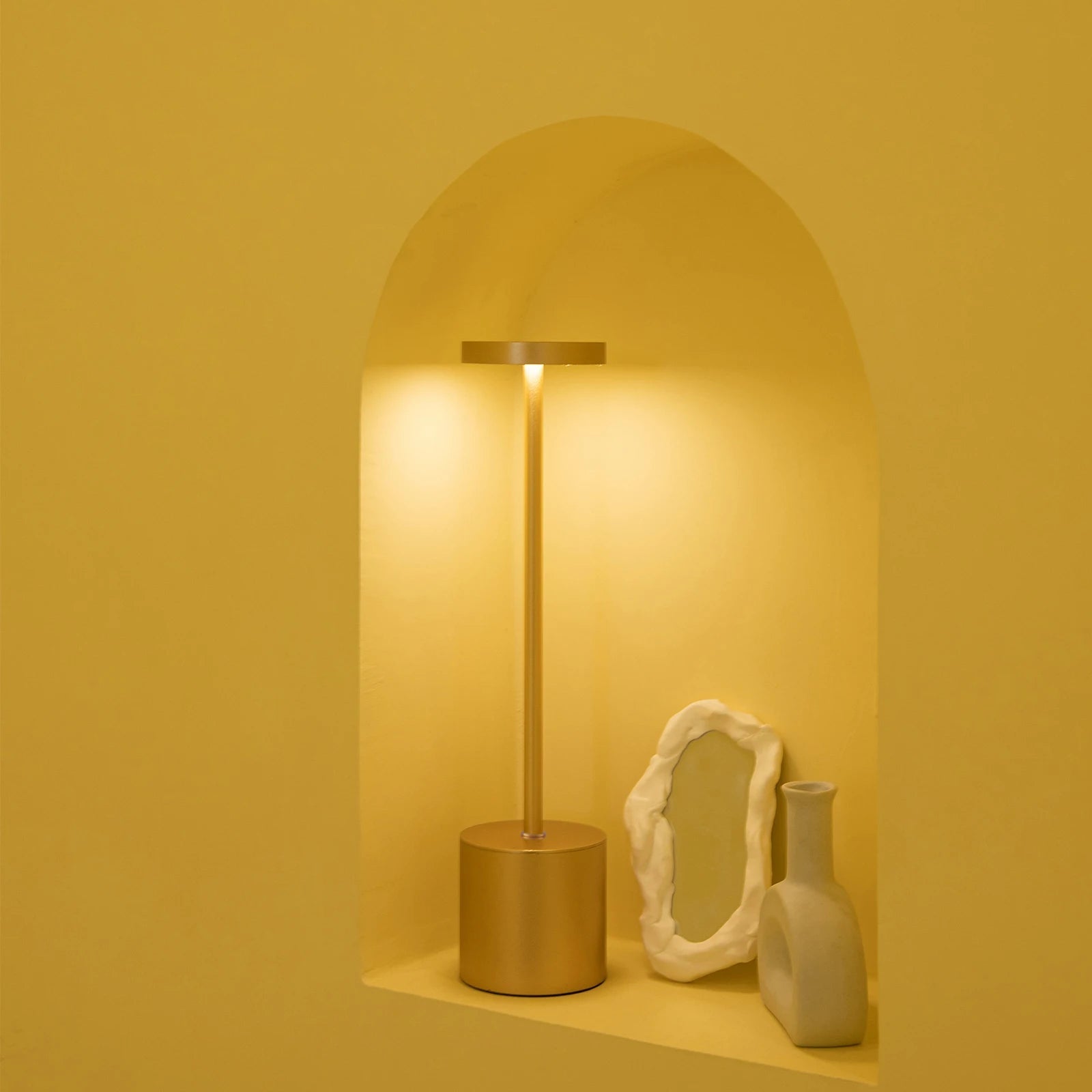 Lumina - Trådlös Bordslampa med Beröringssensor