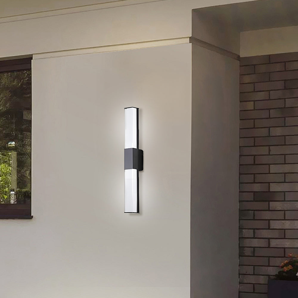 Luminara | Utomhusvägglampa – Elegant och Energieffektiv Belysning 0