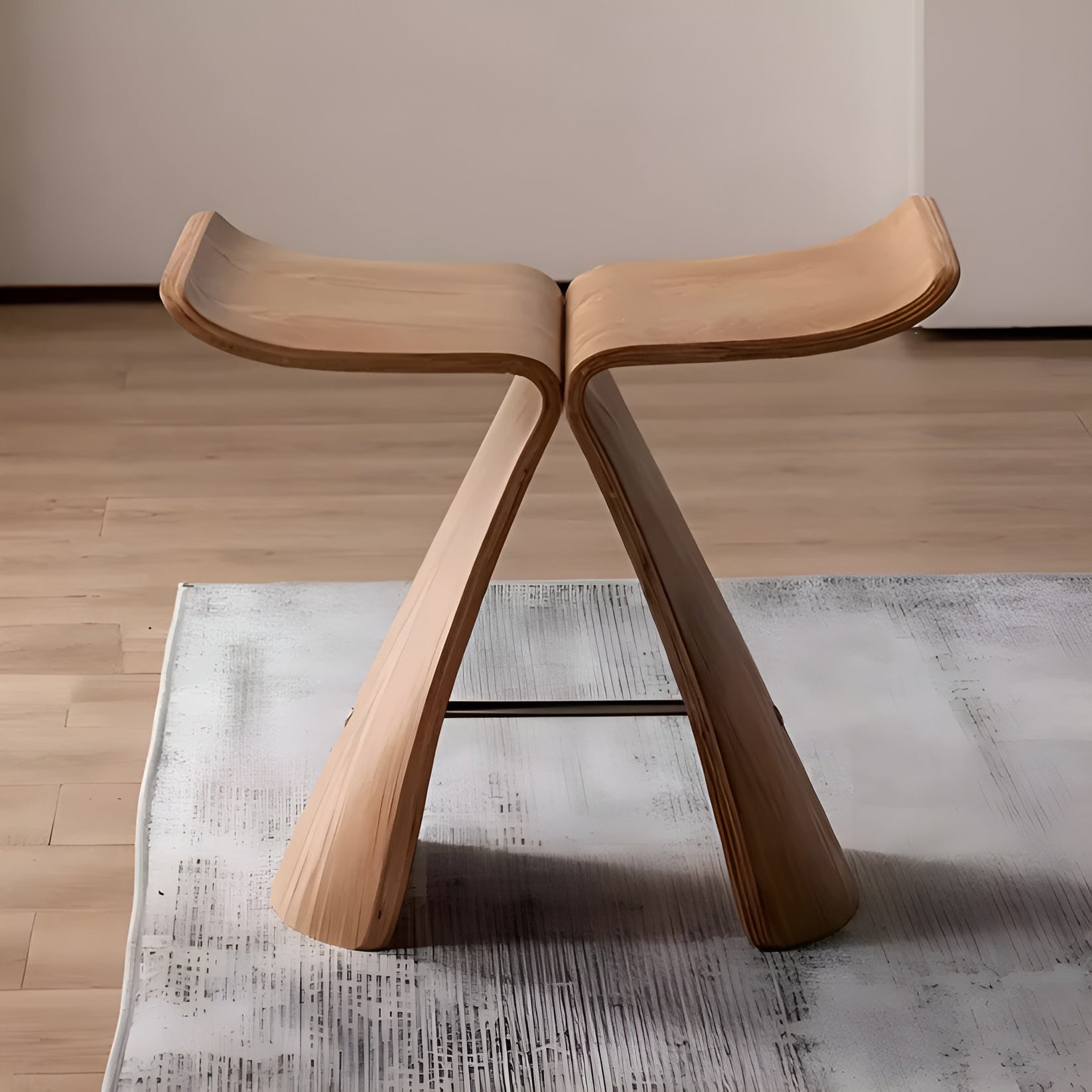 Nordik - Handgjord Träbänk för Hall och Vardagsrum