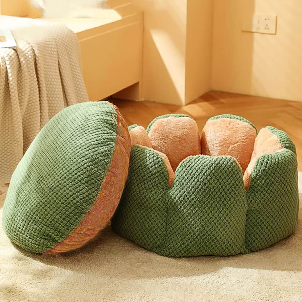 PawComfort - Mjuk Blomformad Katt- och Hundsäng för Ultimat Avkoppling