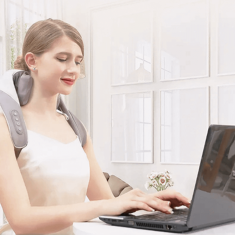 Serenita | Massageapparat Nacke – Avslappnande Värme och Sexpunktsmassage 1