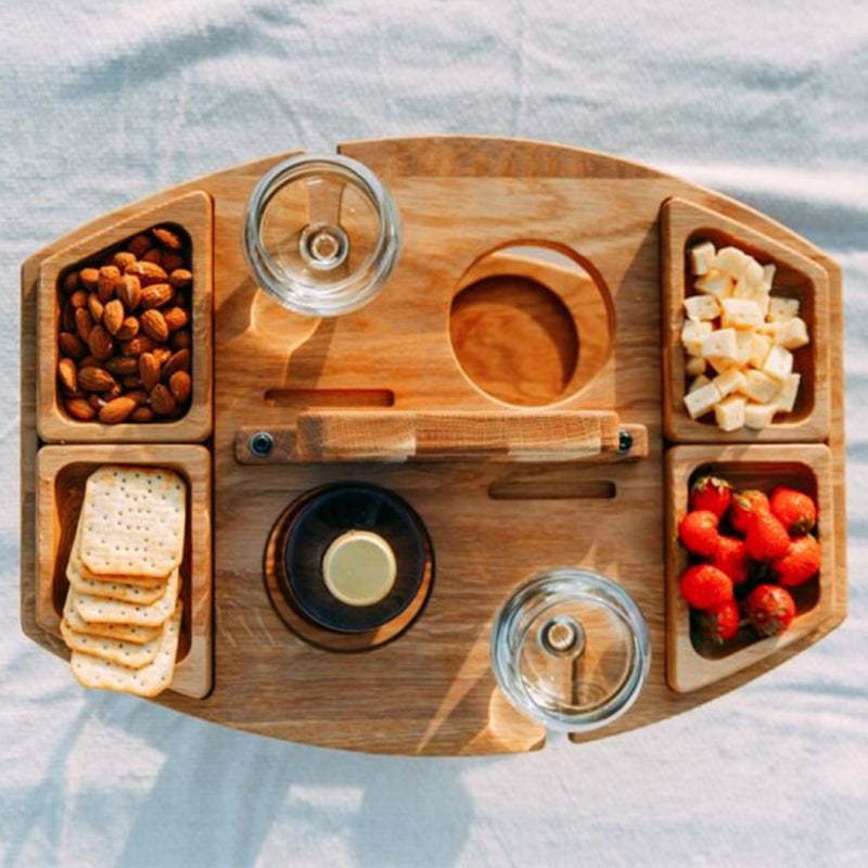 WineMate - Bärbart Vinbord i Trä med Snacksfack för Utomhusbruk