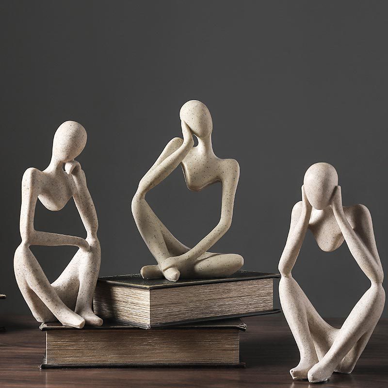 Artistry - Modern Skulptur i Resin för Stilren Inredning och Elegans