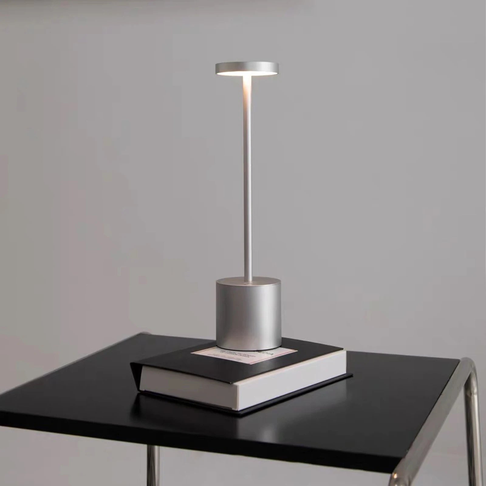 Lumina - Trådlös Bordslampa med Beröringssensor