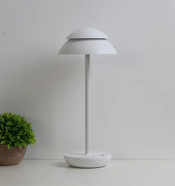 Luminara | Uppladdningsbar Bordslampa – Elegant och Flexibel Belysning 2