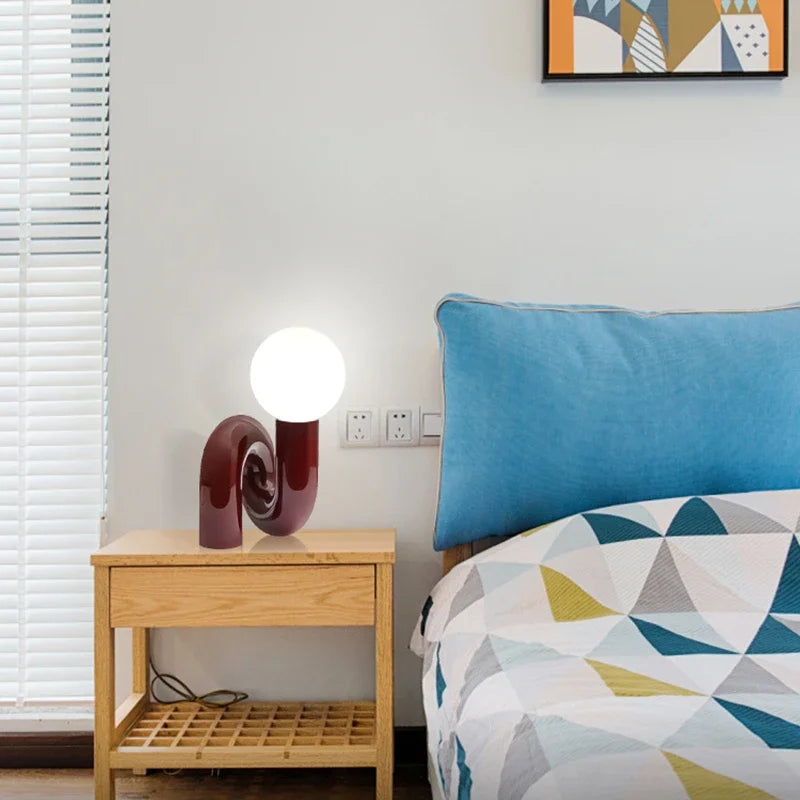 Lunaris | Glasklotlampa – Innovativ svävande design med dimbar belysning 2