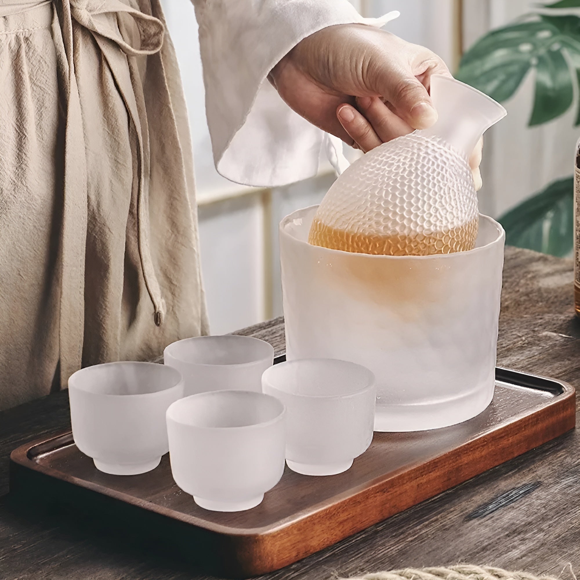 Ryujin - Elegant Japanskt Sake och Whisky Set med Handgjorda Glas