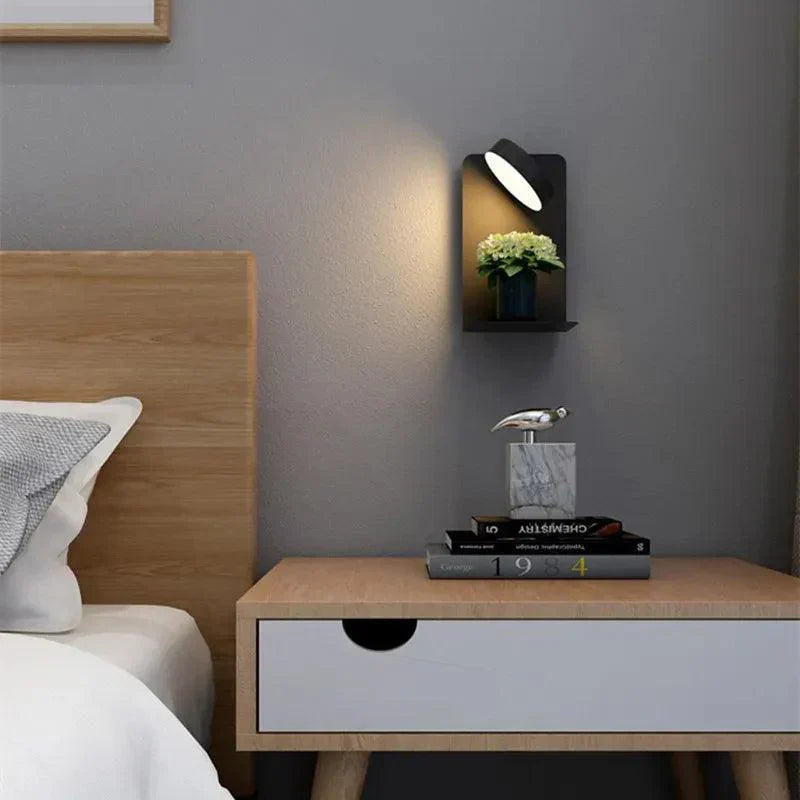 SmartLight - Vägglampa med USB-laddare