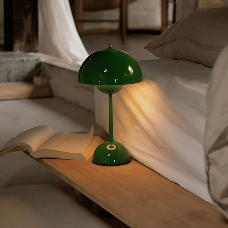 LunaLite - Trådlös Bordslampa med Retro Design och Dimmbar Touchfunktion